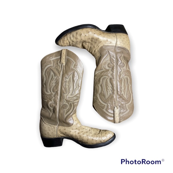 Larry Mahan Shoes | Mens Vintage Larry Mahan Full Ostrich Quill Skin Beige Cowboy Boots Size 9D | Color: Brown/Tan | Size: 9 | Pm-85806754's Closet